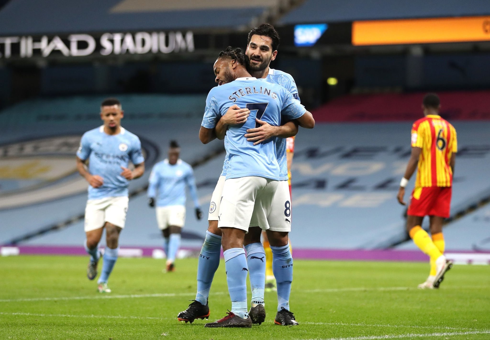 北京首钢与 北京首钢与